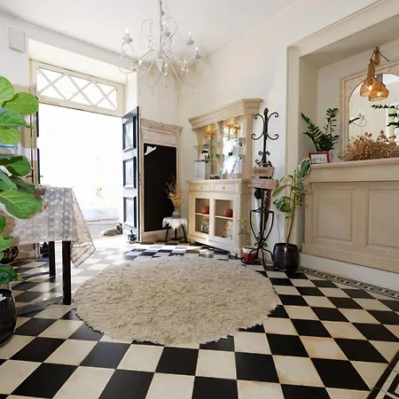 Bed & Breakfast The Corner 4*