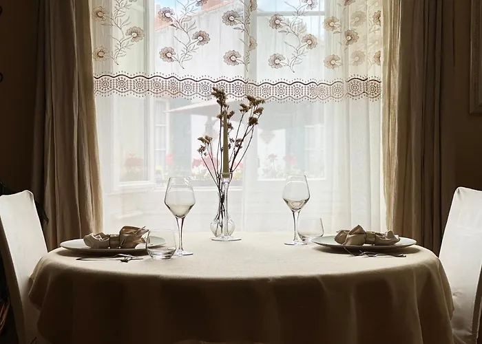 The Corner Couette-café 4*